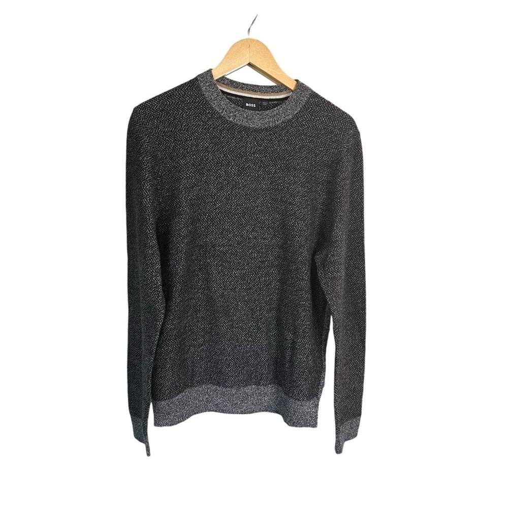 Boss Dark Gray & Light Gray Long Sleeve Crew Neck Lightweight Sweater sz M